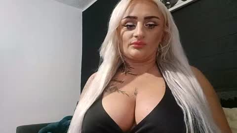 Snapshot of anastasiaamore chatting on July 30, 9:47 pm AnastasiaAmore online show from July 30, 9:47 pm