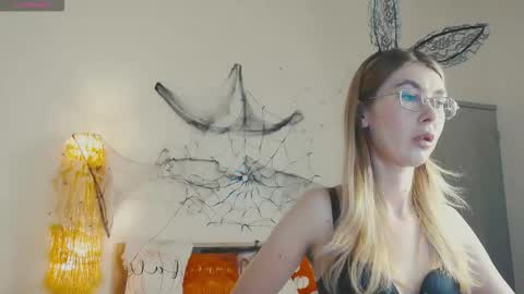 Anastasia online show from October 31, 7:42 am