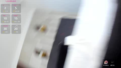 Snapshot of anastasiapriest chatting on October 18, 11:33 am anastasia online show from October 18, 11:33 am