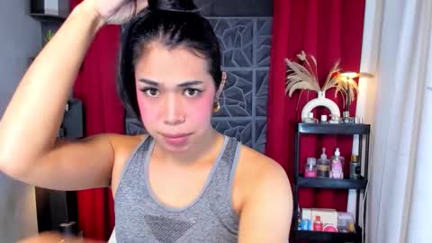 Snapshot of anastasiasexdoll chatting on November 19, 3:17 am anastasiasexdoll online show from November 19, 3:17 am