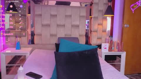 anastasiaxx69_ online show from February 7, 8:23 pm