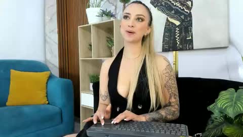 Anastasia online show from December 19, 1:51 pm