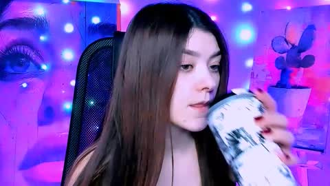 Ana online show from February 4, 3:18 pm