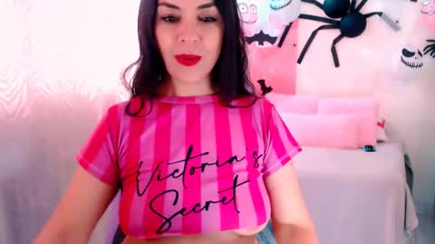 Snapshot of anaughty_kitten chatting on October 29, 7:15 pm Tatiana I was Latingoddess69 online show from October 29, 7:15 pm