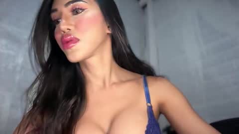 anawalters online show from March 1, 4:53 pm