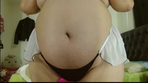 Snapshot of anawatson_ chatting on December 16, 6:49 pm Ana online show from December 16, 6:49 pm