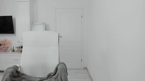 Andreea online show from January 13, 8:58 am