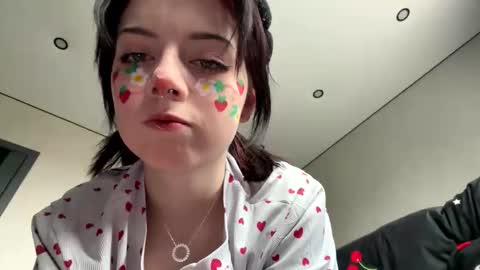 AnmiXHot online show from April 6, 12:17 pm