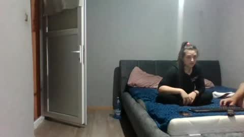 Snapshot of anda472172 chatting on June 16, 7:49 pm anda472172 online show from June 16, 7:49 pm