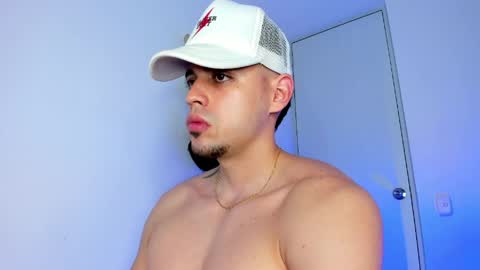 ANDER online show from May 2, 11:32 pm