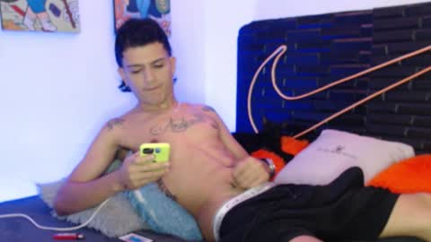 andersonZ98 online show from October 28, 2:59 am