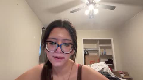 Snapshot of anditspinkxo chatting on June 14, 4:25 am anditspinkxo online show from June 14, 4:25 am