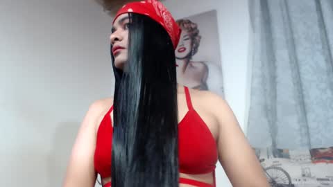 Snapshot of andre1082 chatting on December 31, 4:38 am Andre online show from December 31, 4:38 am