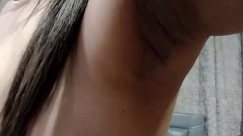 Snapshot of andre1082 chatting on October 17, 4:59 am Andre online show from October 17, 4:59 am