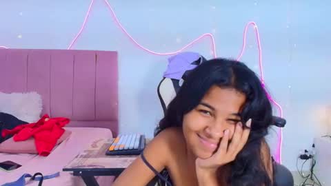 Snapshot of andre_lezcano chatting on June 5, 2:01 pm andre_lezcano online show from June 5, 2:01 pm