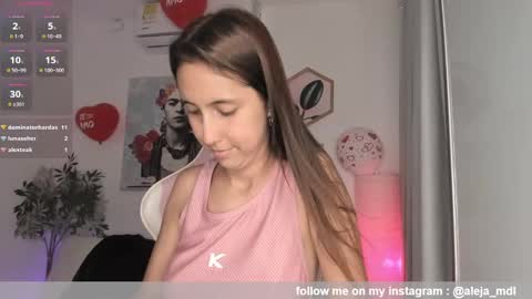 A l e online show from February 9, 11:15 pm