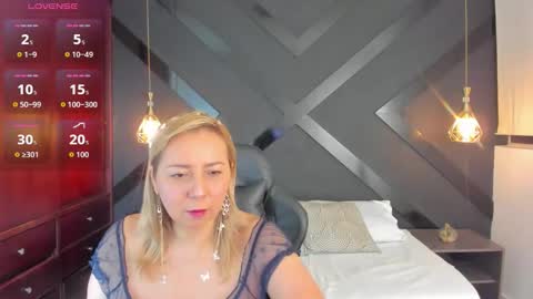 A N D R E online show from January 13, 2:28 am