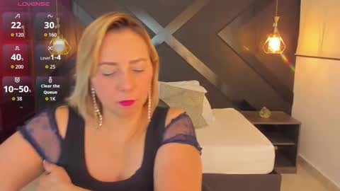 A N D R E online show from March 28, 2:00 am