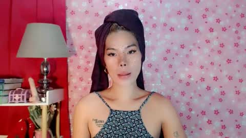 andrea06121998 online show from October 14, 11:00 am