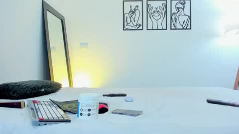 Snapshot of andrea_cherryy_ chatting on March 16, 1:04 pm Andrea Cherry online show from March 16, 1:04 pm