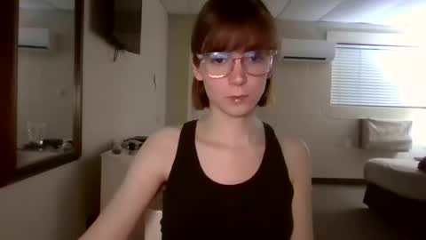 Snapshot of andrea_davenport chatting on March 12, 3:57 am andrea online show from March 12, 3:57 am