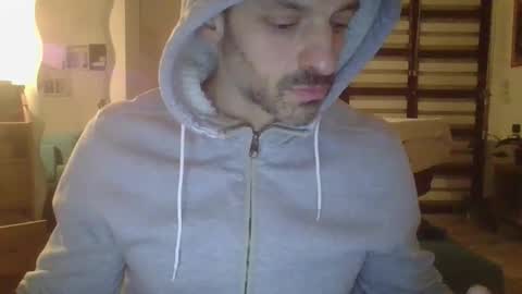 Snapshot of andrea_feetlover chatting on March 9, 4:27 am andrea_feetlover online show from March 9, 4:27 am