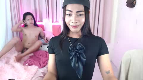 dreaa online show from February 19, 5:31 pm