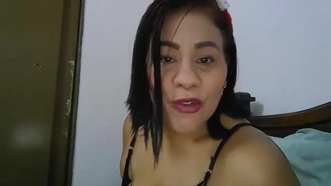 andrea online show from December 17, 1:55 am