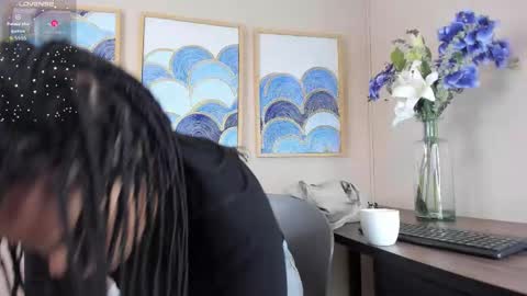 Snapshot of andreaa_zoee_ chatting on November 9, 1:42 pm Andrea Zoelins online show from November 9, 1:42 pm