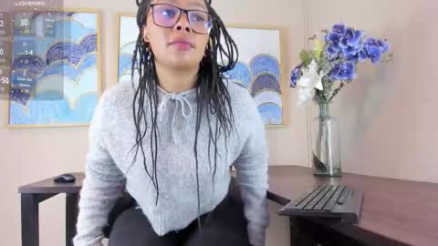 Snapshot of andreaa_zoee_ chatting on November 24, 2:39 pm Andrea Zoelins online show from November 24, 2:39 pm