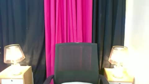 Snapshot of andreaforbedtime chatting on February 1, 6:08 pm Andrea And Chloe Asians Girls online show from February 1, 6:08 pm