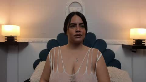 Snapshot of andreahgil chatting on May 6, 12:43 pm andreahgil online show from May 6, 12:43 pm