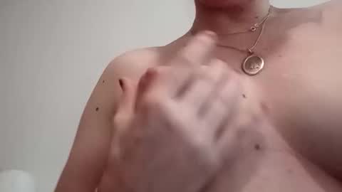 andreamartinssean2018 online show from April 27, 2:26 pm