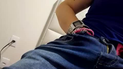 andreamartinssean2018 online show from August 5, 3:53 am