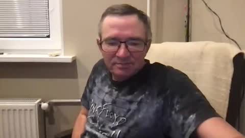 andreass60 online show from December 15, 6:17 am