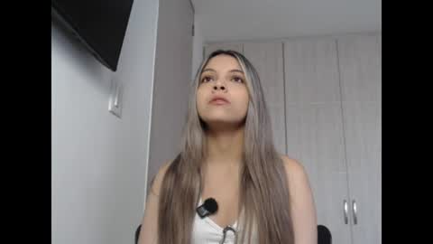 andreau 19 online show from July 26, 2:13 pm