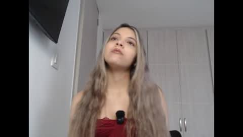 andreau 19 online show from August 3, 1:27 pm