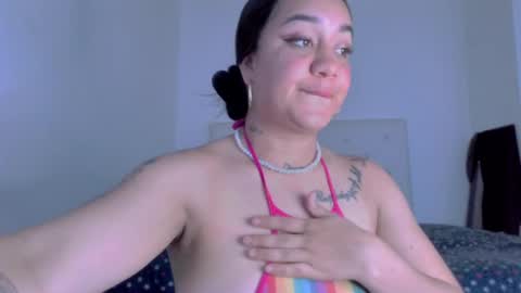 Andre online show from December 17, 7:59 pm