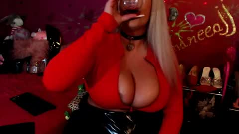 andreeajj online show from June 13, 3:32 pm