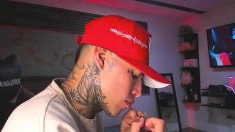 andrees_s online show from March 6, 4:25 pm