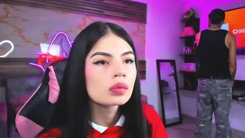andrees_s online show from July 2, 2:11 am