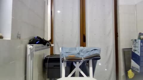 andregio0087 online show from January 7, 1:41 am