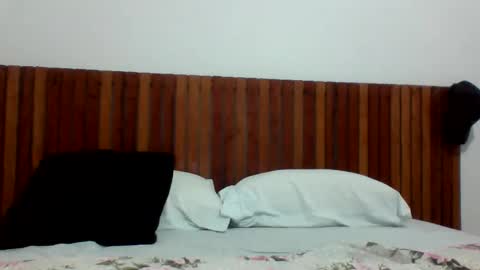 andreloko123 online show from October 6, 1:25 am