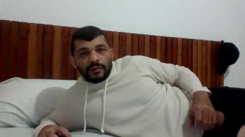 andreloko123 online show from October 31, 1:17 am