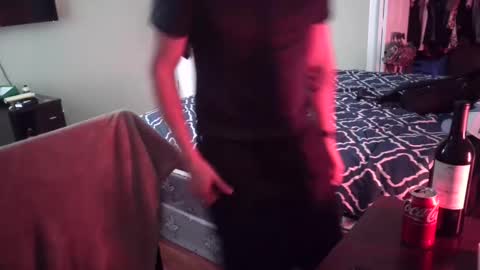 andres817542 online show from December 29, 9:30 pm