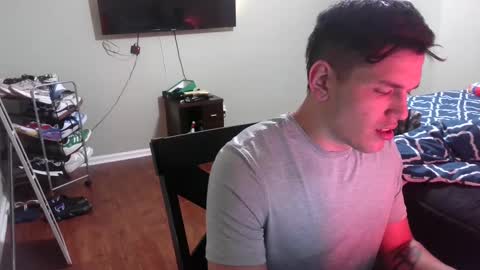 andres817542 online show from December 31, 12:00 am