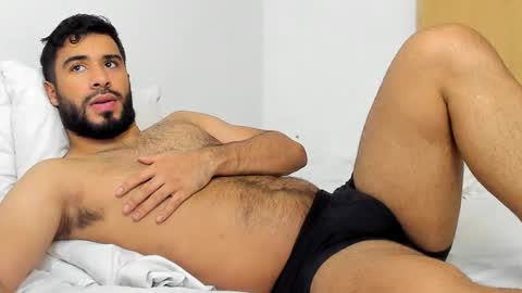 ANDRES CORTES   online show from February 15, 5:15 am