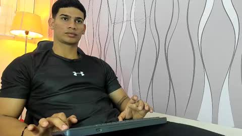 andres_stud online show from January 27, 2:24 pm