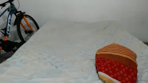 ANDRES online show from April 5, 8:06 pm