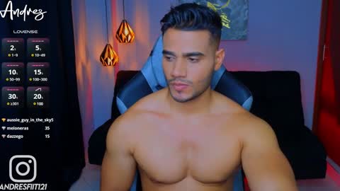 Andres online show from December 12, 1:17 pm
